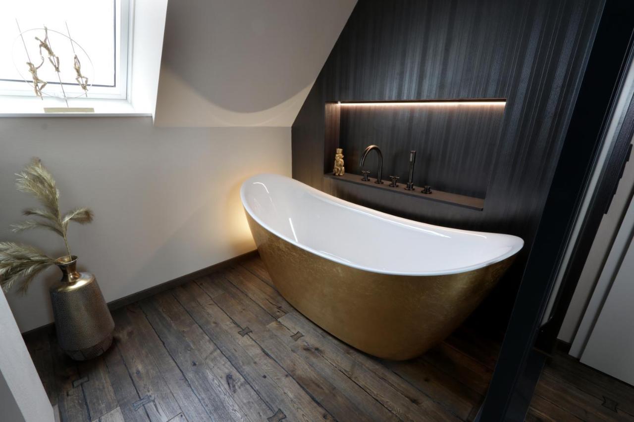 Reinhardts Hotel Buchen  Zewnętrze zdjęcie